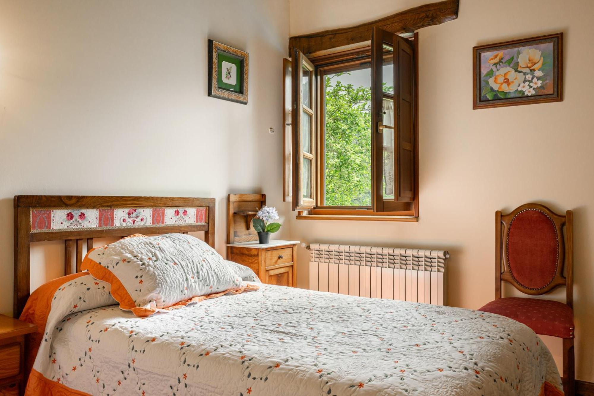Вилла Maseda 1 Villayon Экстерьер фото